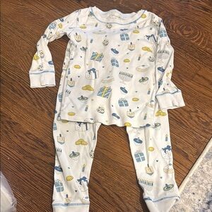 Noomie Hanukkah Pajamas